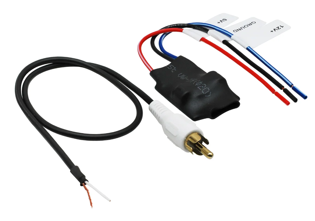 Univerzálny adaptér pre OEM parkovaciu kameru 6V.